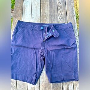 Arizona Jean Co Bermuda Shorts - Size 19 Brand new with tags